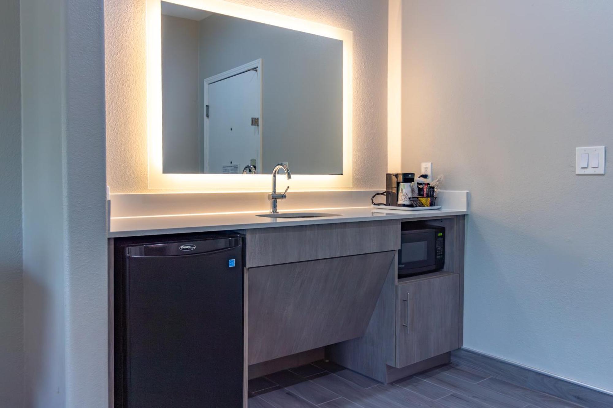 Hampton Inn & Suites Ντέντον Εξωτερικό φωτογραφία