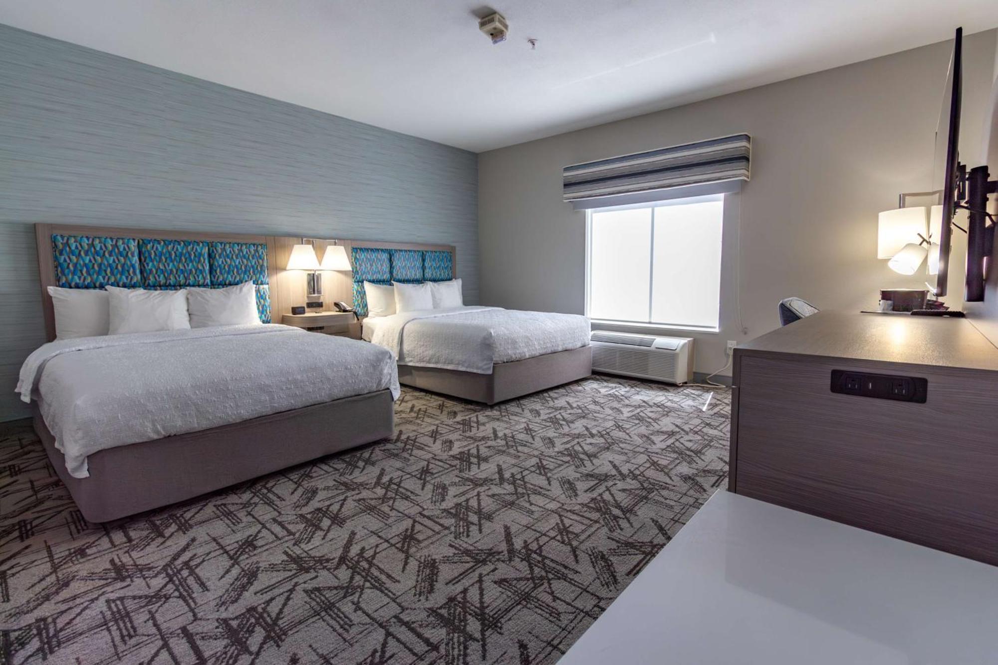 Hampton Inn & Suites Ντέντον Εξωτερικό φωτογραφία