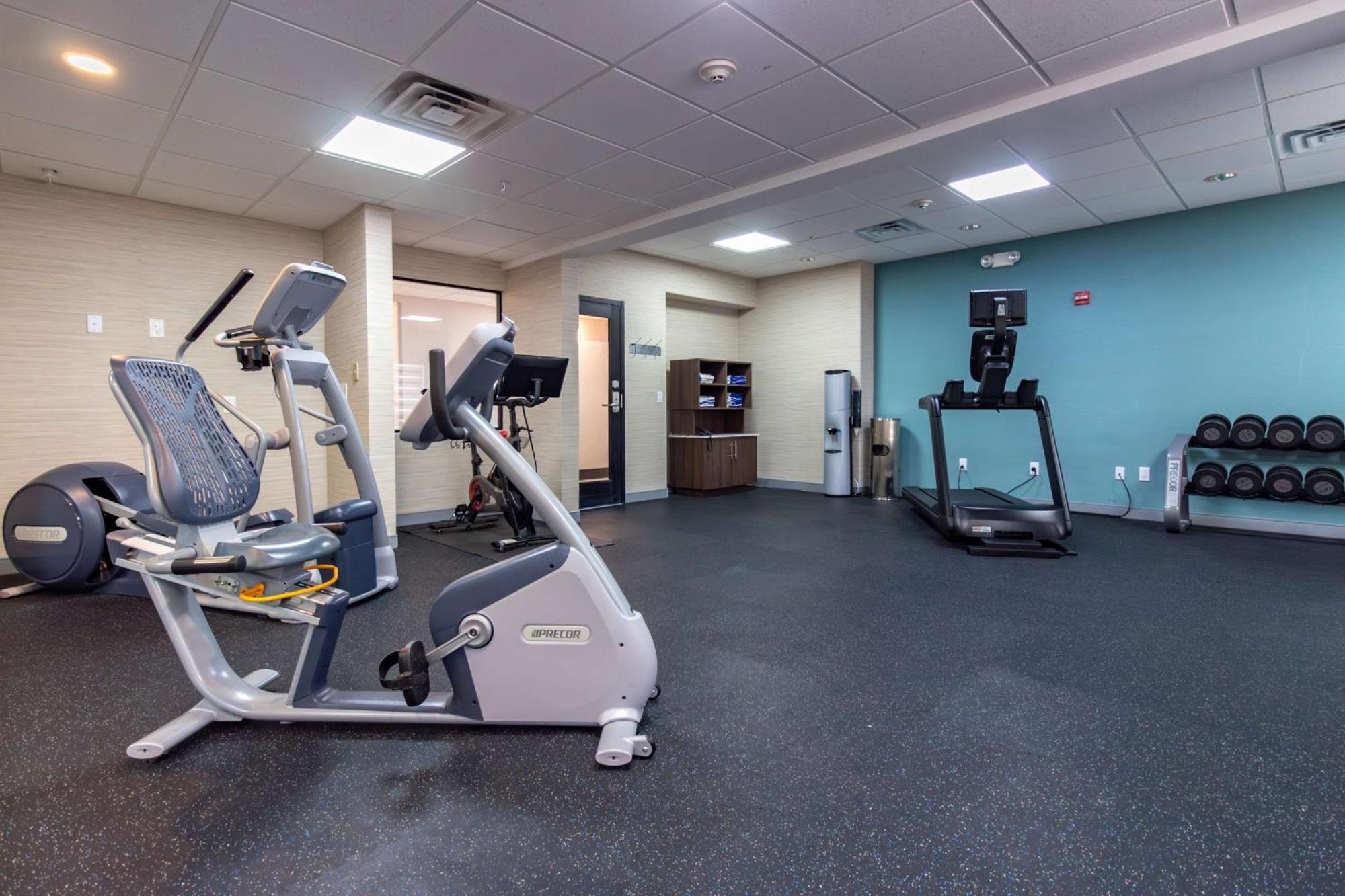 Hampton Inn & Suites Ντέντον Εξωτερικό φωτογραφία